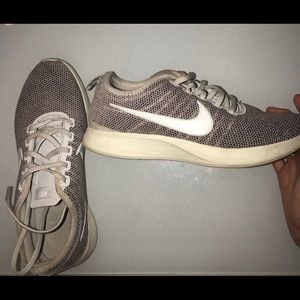 Nike maroon & cream dualtone racer shoes